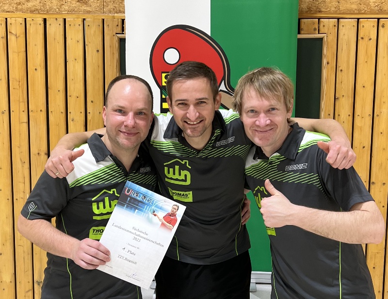 Erfolgreiche Titelverteidiger, das Ü40-Team des TTV Burgstädt mit Lars Zirngibl, Rico Schmidt-Engelmann und Philipp Klimant (v. l.)